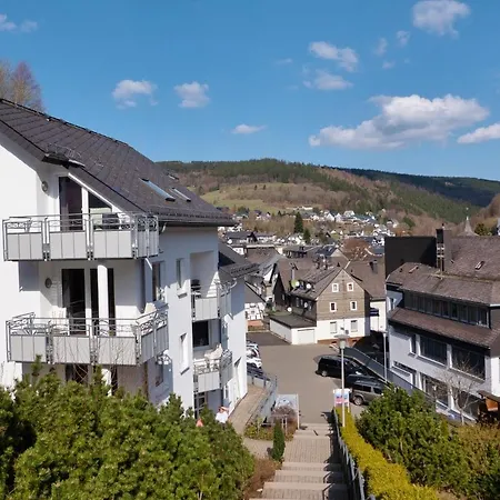 Komfort-Fewo Schoener Platz Am Rathaus Willingen  Exterior photo